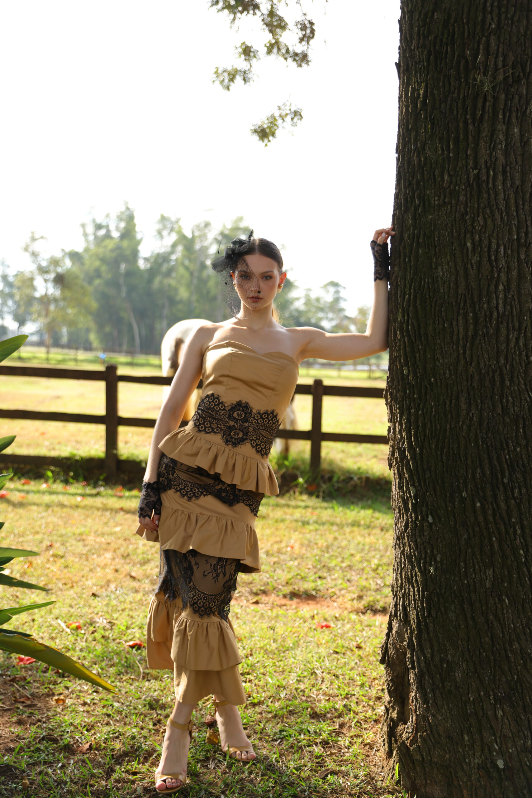 Vestido Baroque Areia
